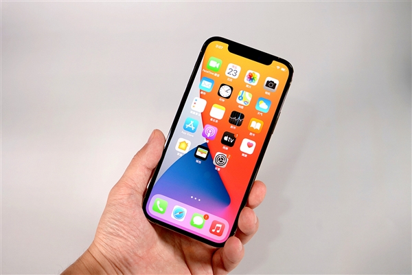 鲁甸苹果手机维修分享iOS 14.2修订版已到，专属iPhone 12系列 